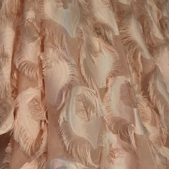 NWT JC SUNNY RUANA with Eyelash Fringe Detail, Pink One Size Fits Most - Picture 9 of 11